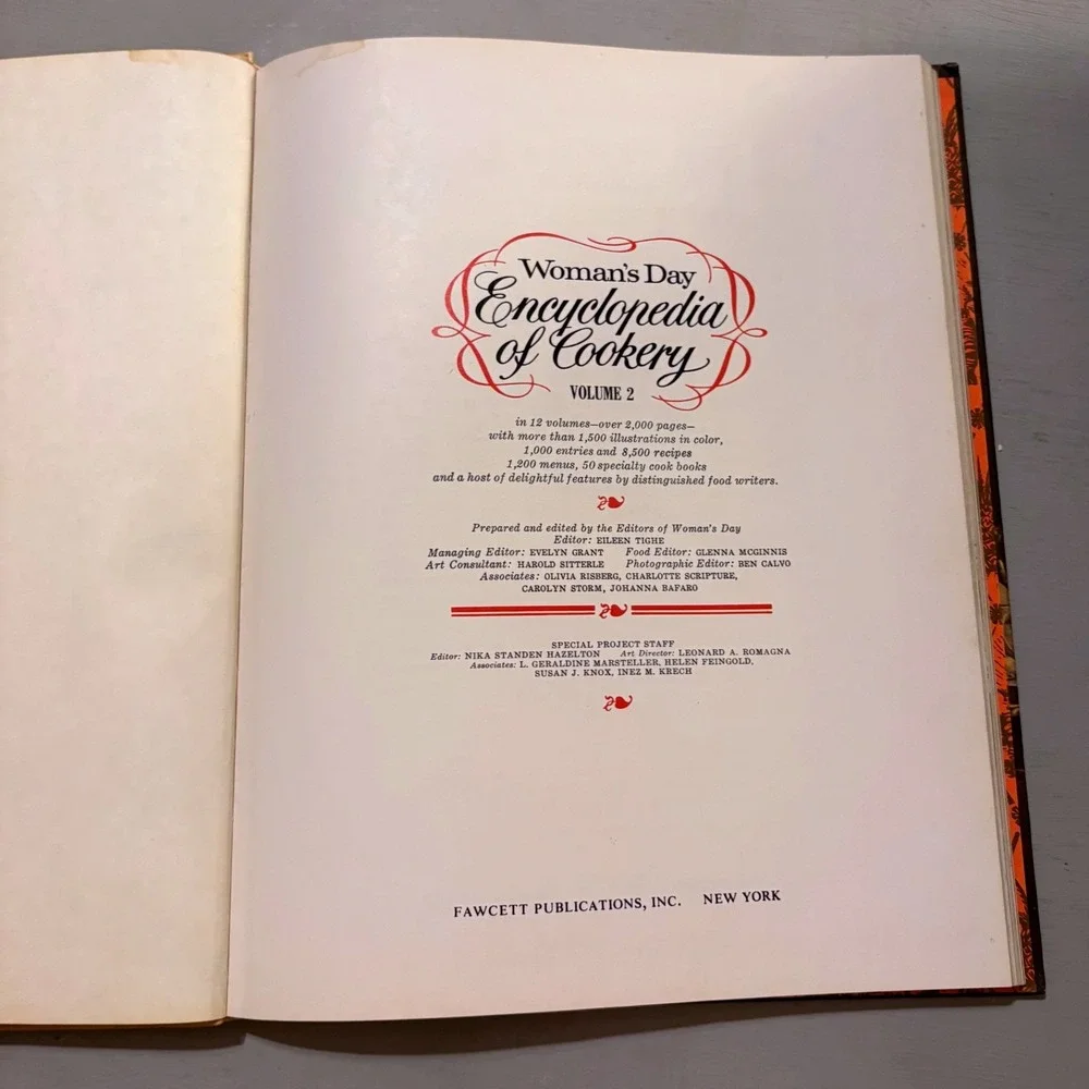 Vtg 1965 Woman's Day Encyclopedia of Cookery Vol 2 retro Mid Century Foodie Gift